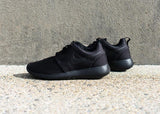 NIKE - Men - Roshe Run - Black Mono