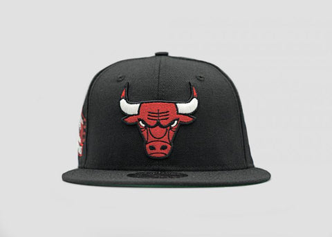 NEW ERA - Men - Bulls Custom Snapback - Black/Red