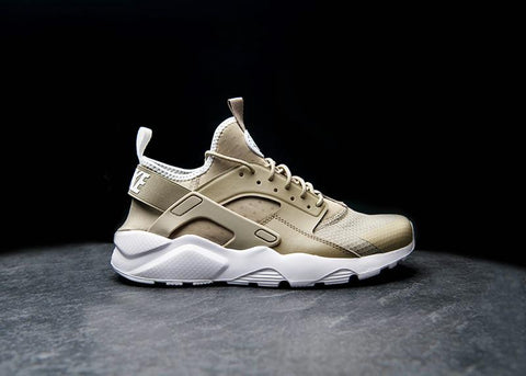 NIKE - Men - Air Huarache Run Ultra - Khaki/White