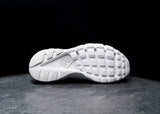 NIKE - Men - Air Huarache Run Ultra - Khaki/White