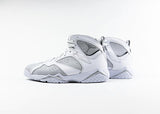 JORDAN - Men - Retro 7 - White/Metallic Silver