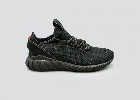 ADIDAS - Men - Tubular Doom PK - Black/Black