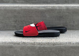 NIKE - Men - NBA Bulls Benassi - Red/Black