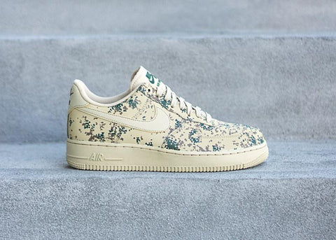 NIKE - Men - Air Force 1 Low - Gold/Beige/Green