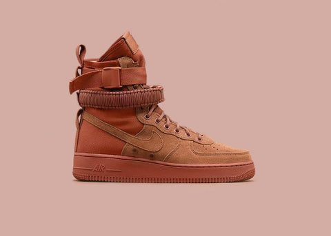 NIKE - Men - SF Air Force 1 - Peach