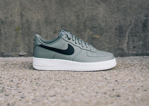 NIKE - Men - Air Force 1 - Green/Black/White