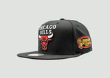 MITCHELL & NESS - Accessories - Finals Bulls Snapback - Black/Red