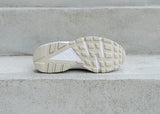 NIKE - Women - W Air Huarache Run - Beige/White